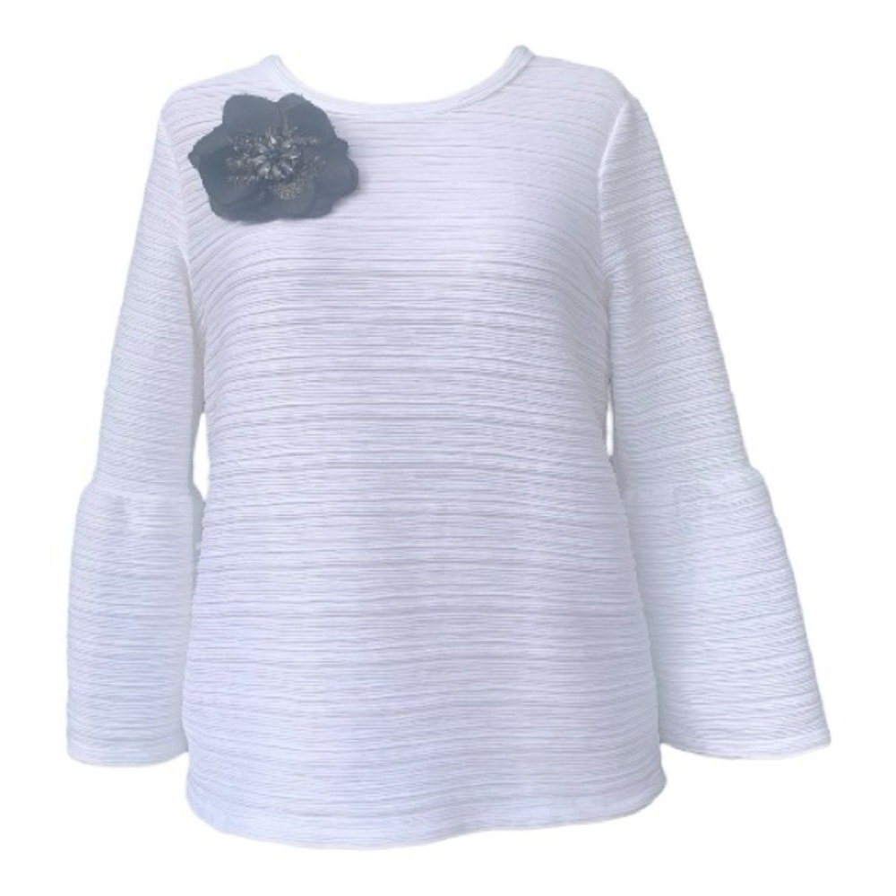 Elle White‎ Textured Pleated Top with Retro Bell Sleeves Size Large